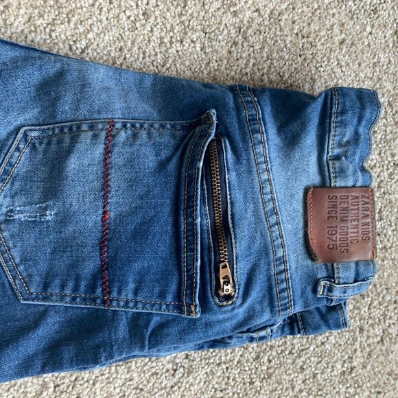 Zara Kids Authentic Denim Jeans W/ Zipper Pocket & Red Stitching Size 13/14 Blue - Picture 2 of 11
